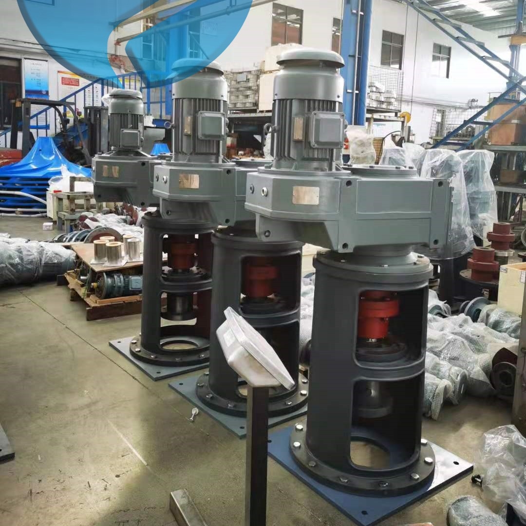 产品展示:桨式搅拌机系统是一种通过利用加药搅拌器与反应池结合,桨式